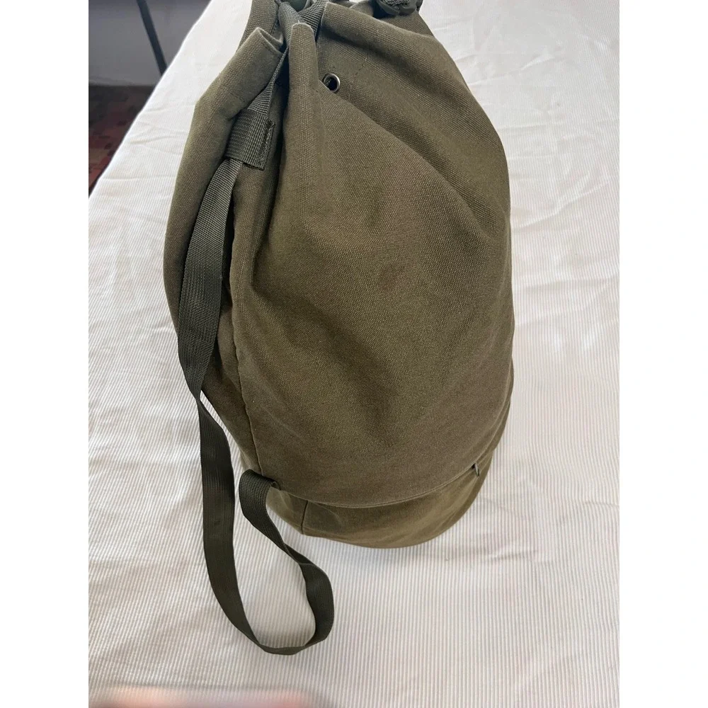 Guess Los Angeles Canvas Duffel Bag Olive Green Drawstring Gym Travel Bag